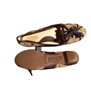 SOLD - Coach Josie ballet flats- Size 7M- Ties on toes